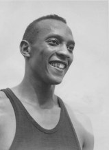 Jesse_Owens_1936